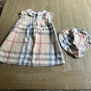 Burberry Toddler Dress with Bloomers - Size 24 months - Very Good condition